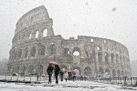 Nevica di nuovo e la montagna scompare dalle notizie televisive