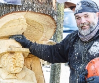 A casa di Barba Brisiu, l'artista della motosega.
